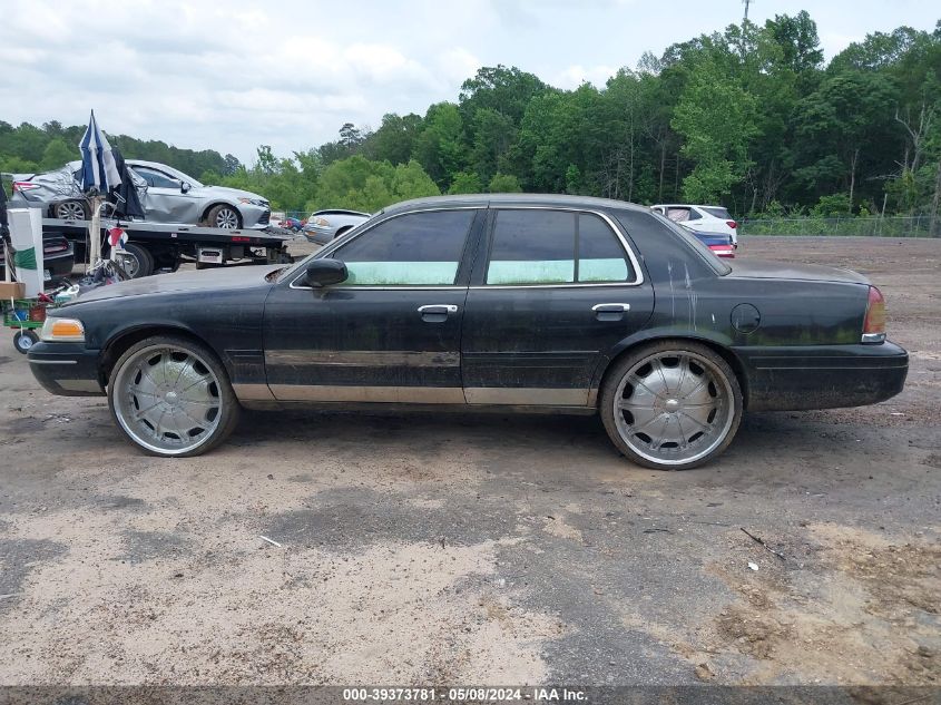 2000 Ford Crown Victoria Police Interceptor VIN: 2FAFP71W7YX164270 Lot: 39373781