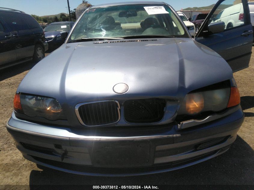 2000 BMW 323I VIN: WBAAM3333YFP67993 Lot: 39373812