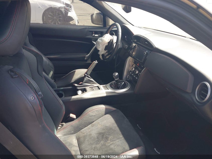 2020 Subaru Brz Limited VIN: JF1ZCAC12L9702528 Lot: 39373848