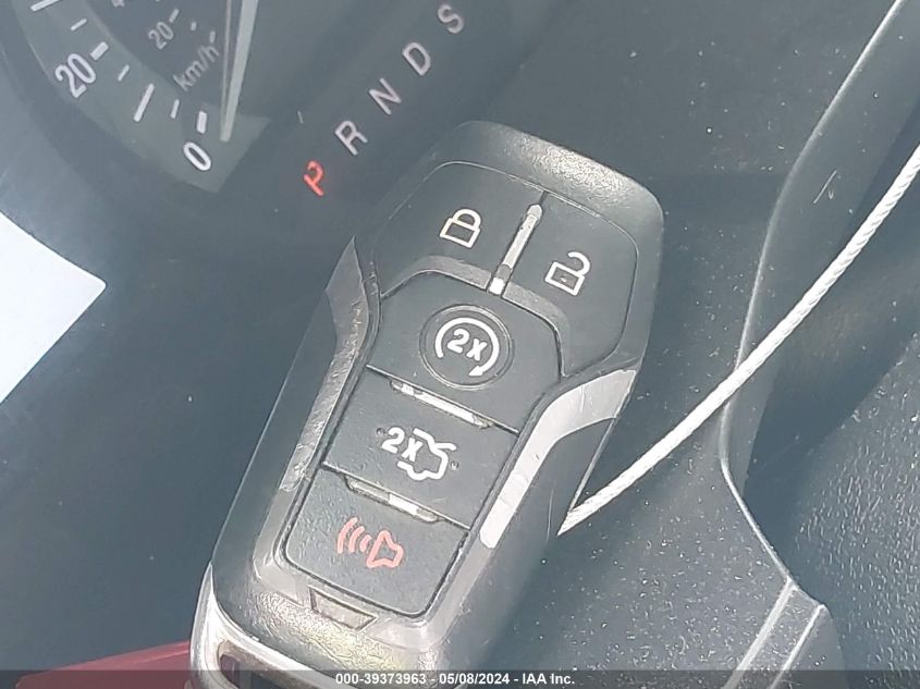 2016 Ford Edge Sel VIN: 2FMPK4J98GBB75002 Lot: 39373963