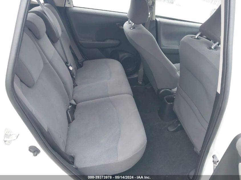 2013 Honda Fit VIN: JHMGE8H38DC032176 Lot: 39373978