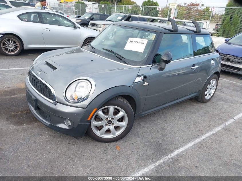 2010 Mini Cooper S VIN: WMWMF7C59ATZ69471 Lot: 39373998