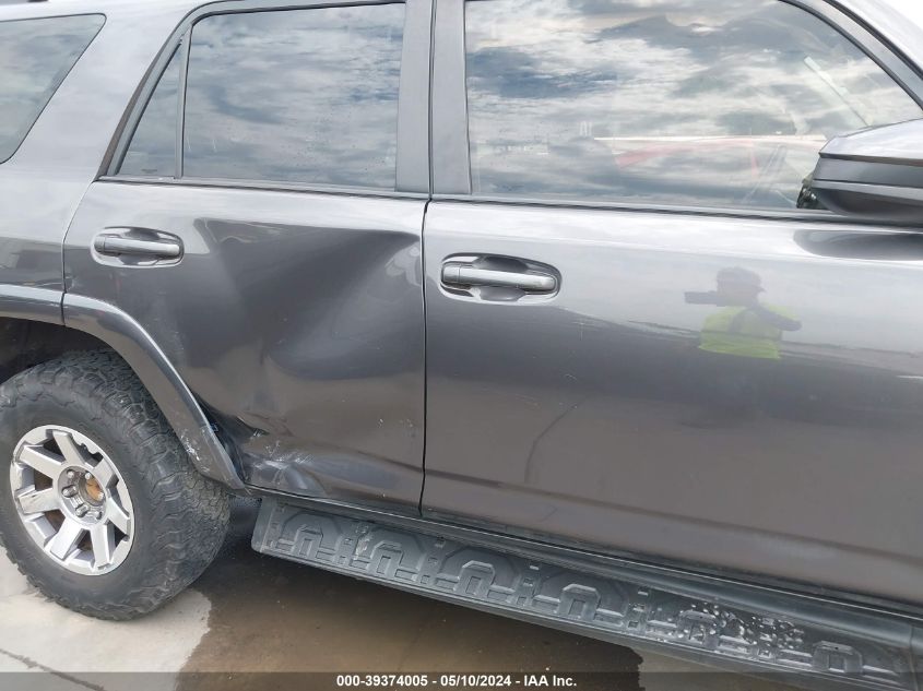 2015 Toyota 4Runner Trail VIN: JTEBU5JR2F5258017 Lot: 39374005