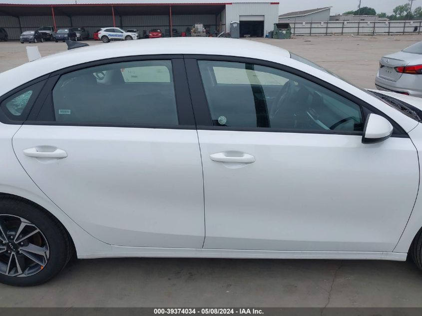 2024 Kia Forte Lxs VIN: 3KPF24AD2RE729666 Lot: 39374034