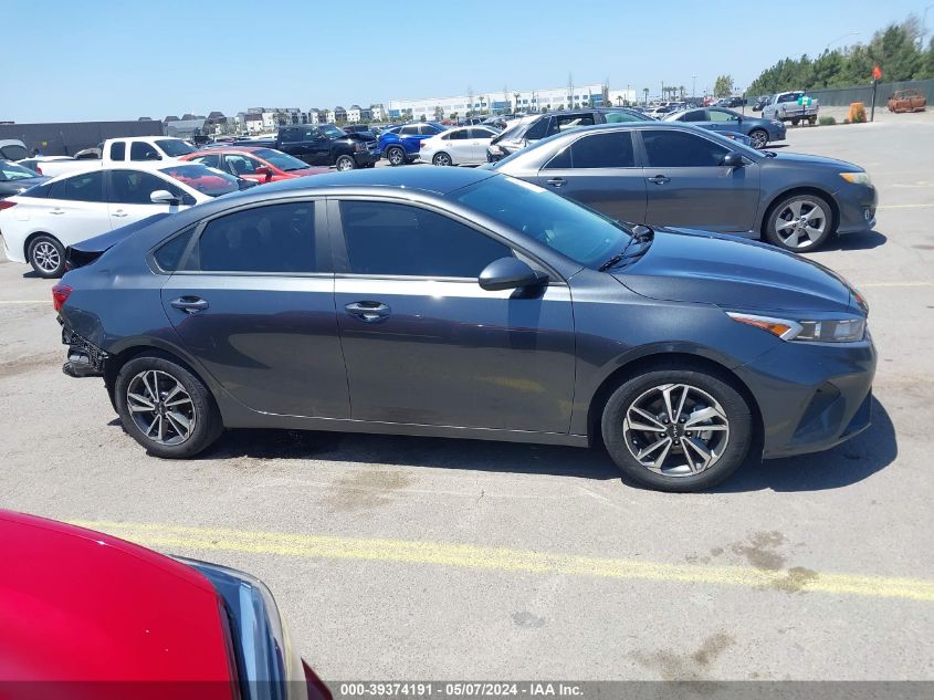 2023 Kia Forte Lxs VIN: 3KPF24AD0PE640045 Lot: 39374191