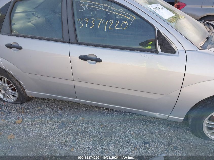 2005 Ford Focus Zx4 VIN: 1FAFP34N95W156271 Lot: 39374220