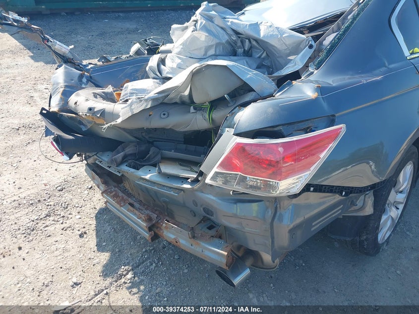 2010 Honda Accord 2.4 Ex-L VIN: 1HGCP2F80AA121061 Lot: 39374253