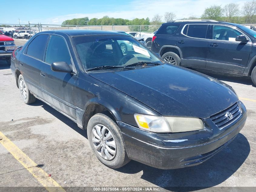 1997 Toyota Camry Le VIN: 4T1BG22K3VU815030 Lot: 39375084