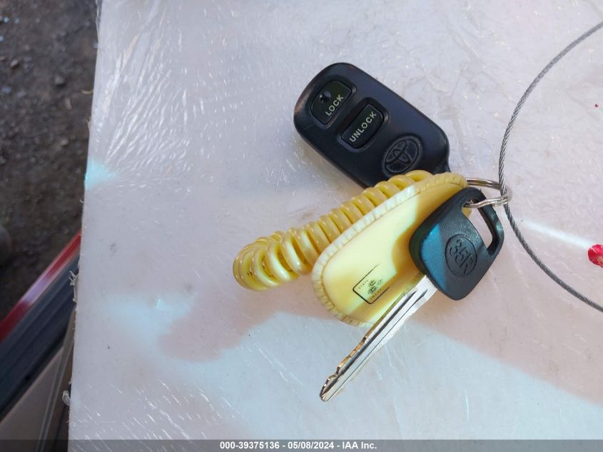 2000 Toyota Camry Le VIN: JT2BG22K3Y0432536 Lot: 39375136