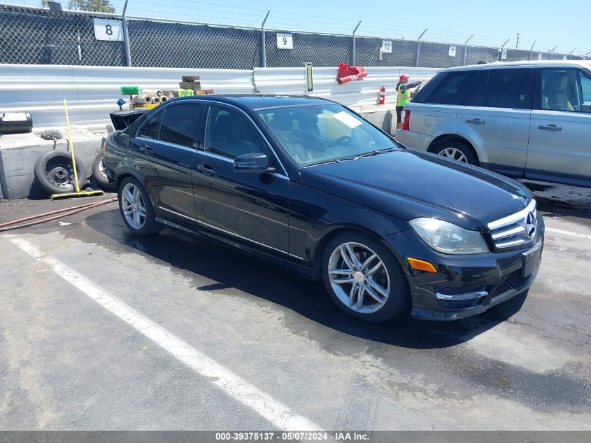 2013 Mercedes-Benz C 250 Luxury/Sport VIN: WDDGF4HB9DA768818 Lot: 39375137