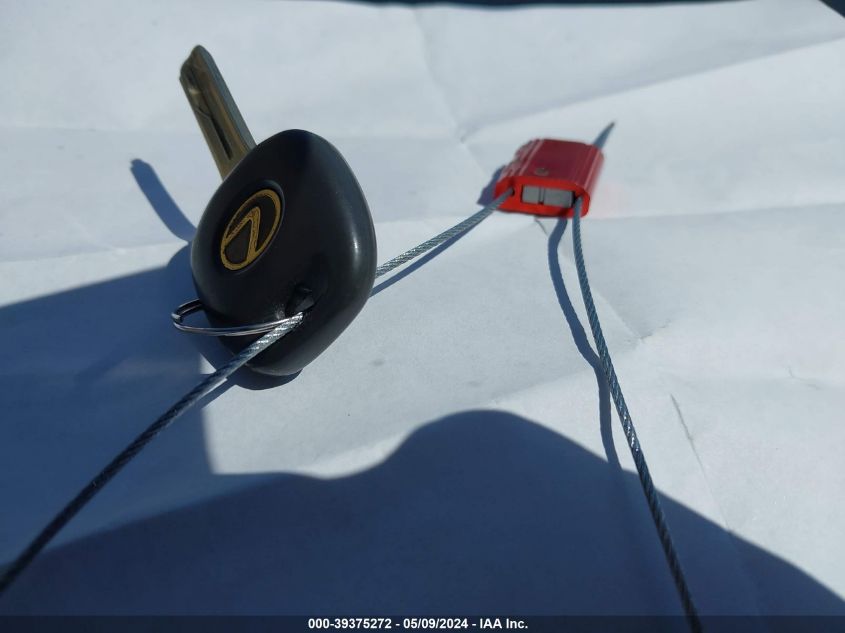 2003 Lexus Es 300 VIN: JTHBF30G130138459 Lot: 39375272