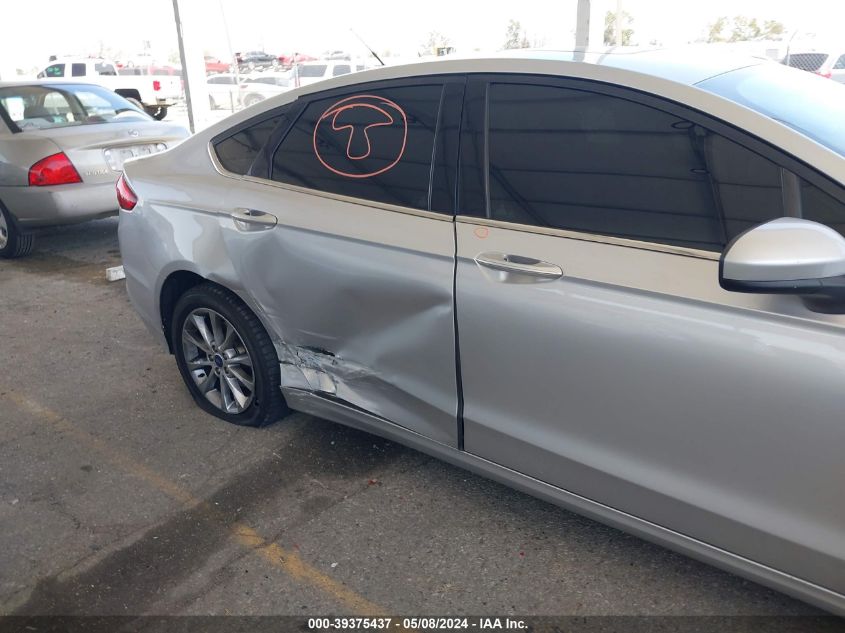 2017 Ford Fusion Se VIN: 3FA6P0HD7HR354421 Lot: 39375437