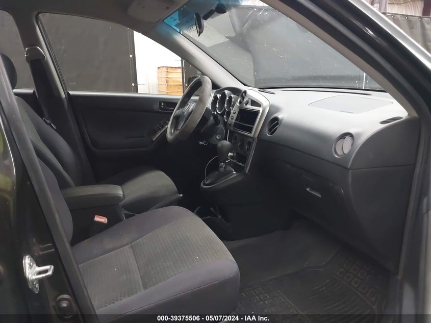 2005 Toyota Matrix VIN: 2T1KR32E25C430490 Lot: 39375506