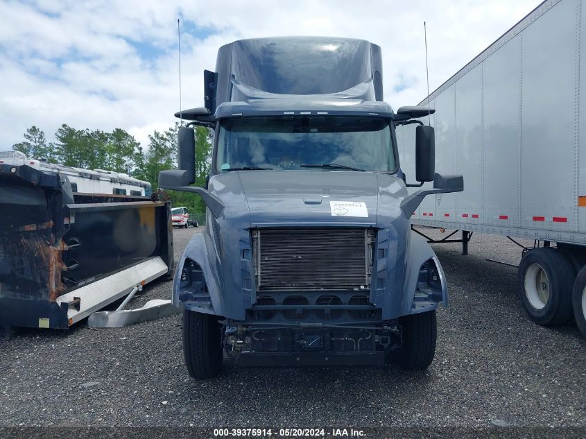 2022 Volvo Vnl VIN: 4V4NC9UG6NN318602 Lot: 39375914