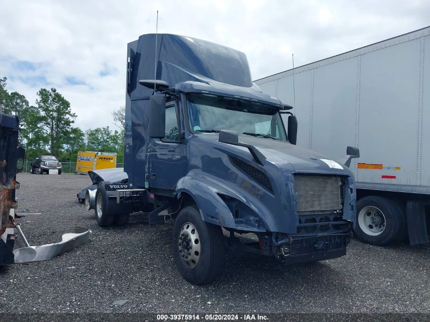 2022 Volvo Vnl VIN: 4V4NC9UG6NN318602 Lot: 39375914