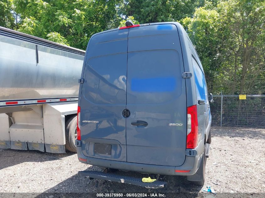 2019 Mercedes-Benz Sprinter 2500 High Roof V6/Standard Roof V6 VIN: WD4PF0CD8KP033159 Lot: 39375950