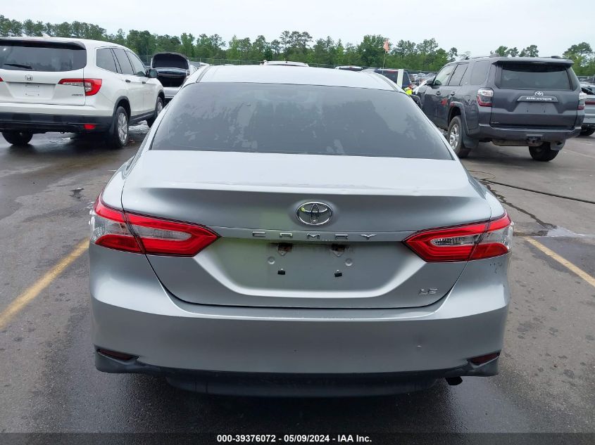 2018 Toyota Camry Le VIN: 4T1B11HK5JU640101 Lot: 39376072