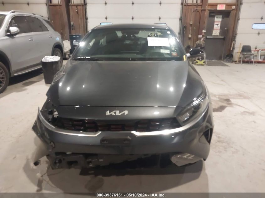 2023 Kia Forte Gt-Line VIN: 3KPF54AD6PE617960 Lot: 39376151