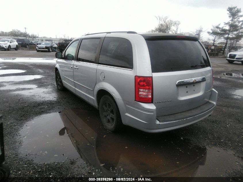 2010 Chrysler Town & Country New Lx VIN: 2A4RR2D12AR399913 Lot: 39376260