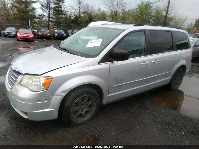 2010 Chrysler Town & Country New Lx VIN: 2A4RR2D12AR399913 Lot: 39376260