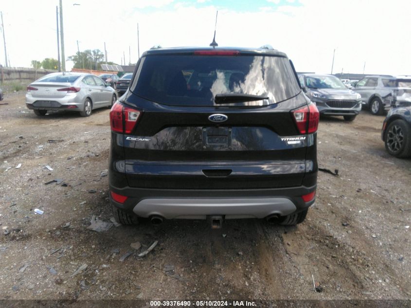 2019 Ford Escape Titanium VIN: 1FMCU9J95KUA33215 Lot: 39376490