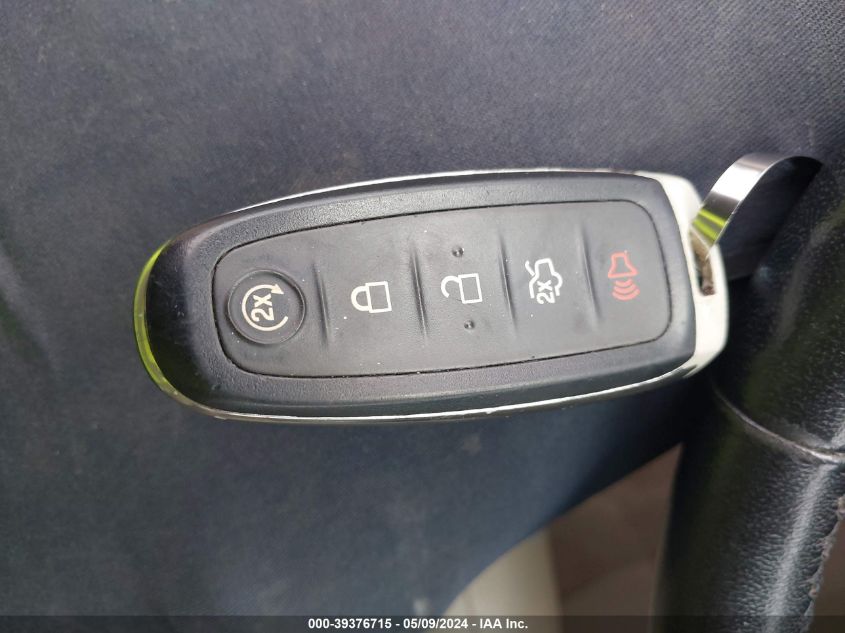 2014 Ford Escape Titanium VIN: 1FMCU0JX9EUA27075 Lot: 39376715