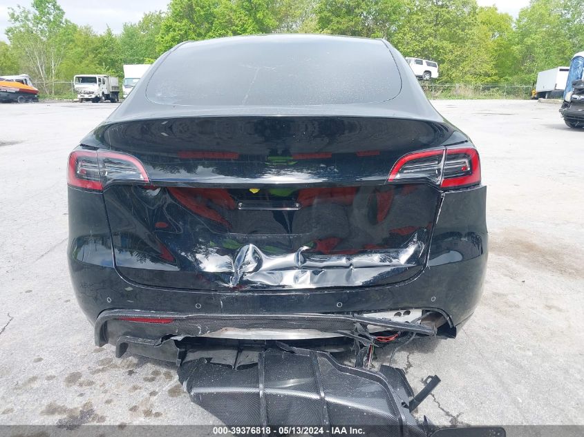 2022 Tesla Model Y Performance Dual Motor All-Wheel Drive VIN: 7SAYGDEFXNF545847 Lot: 39376818