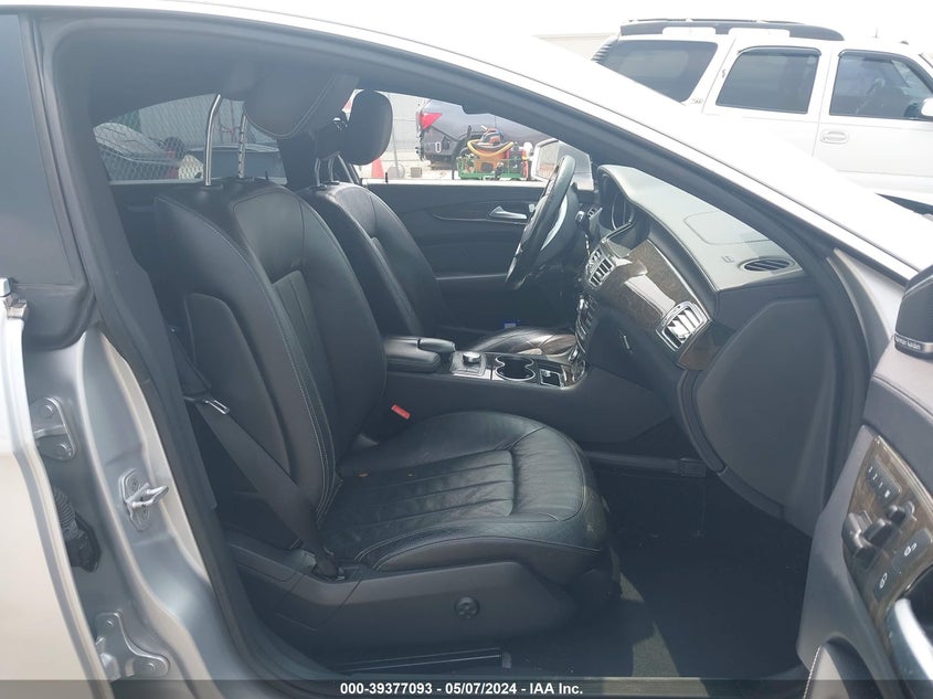 2012 Mercedes-Benz Cls 550 VIN: WDDLJ7DB5CA054817 Lot: 39377093
