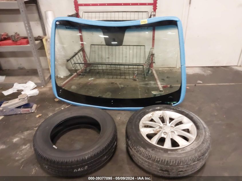 2017 Kia Sorento 3.3L Lx VIN: 5XYPGDA50HG326740 Lot: 39377095