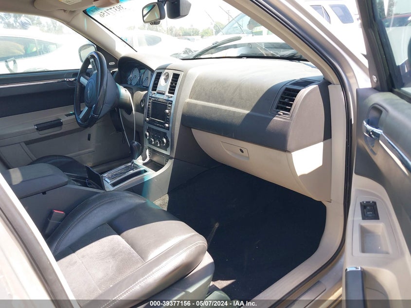 2007 Chrysler 300C VIN: 2C3KA63H77H790904 Lot: 39377156