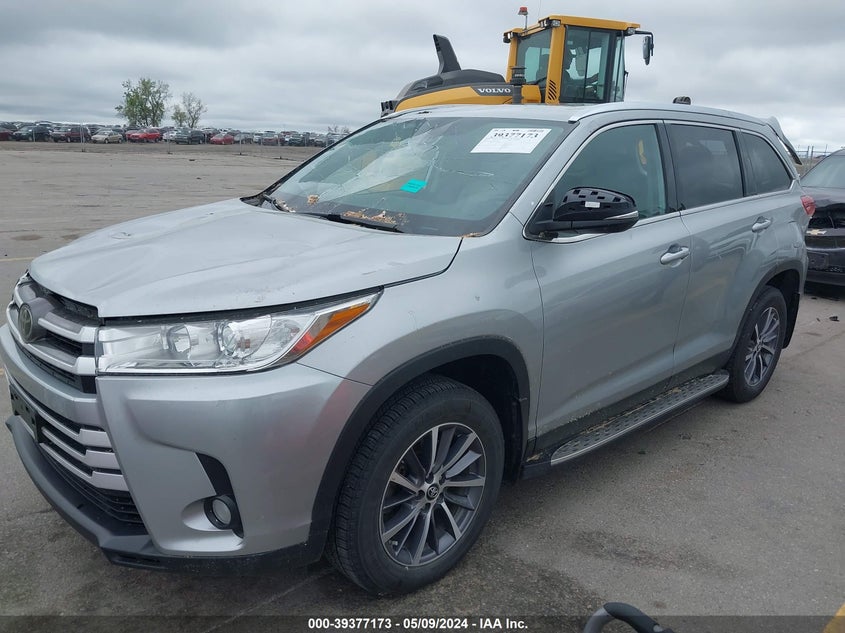 2019 TOYOTA HIGHLANDER SE/XLE - 5TDKZRFH8KS555004