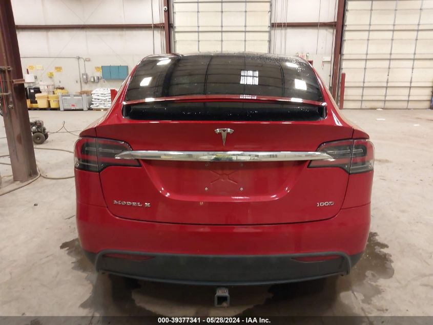 2018 Tesla Model X 100D/75D/P100D VIN: 5YJXCDE2XJF103906 Lot: 39377341