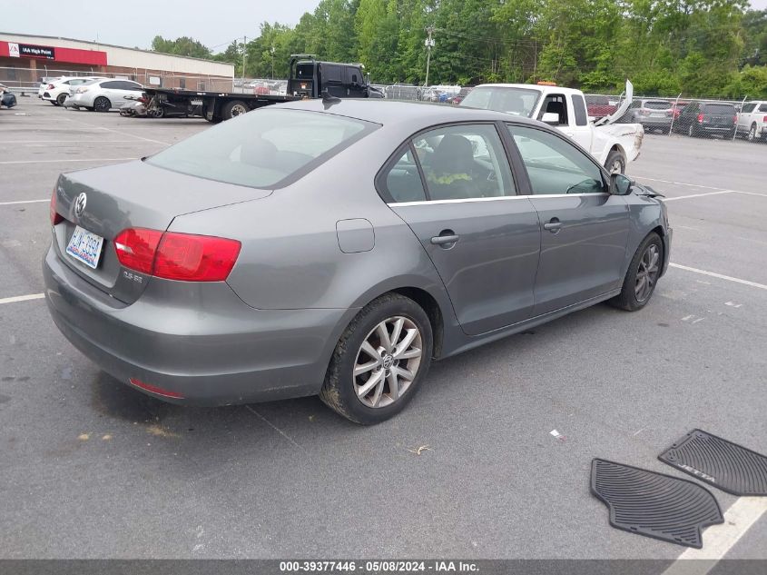 2013 Volkswagen Jetta 2.5L Se VIN: 3VWDX7AJ2DM450410 Lot: 39377446