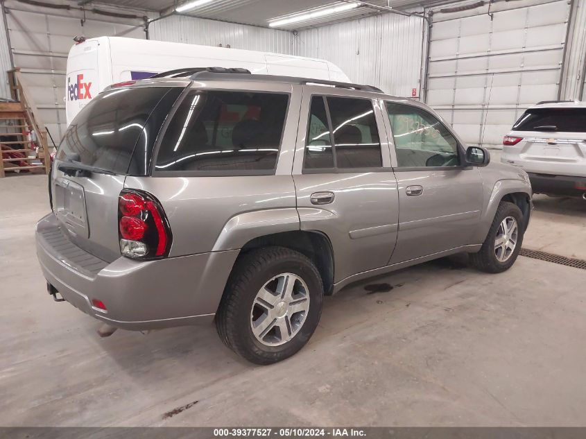 2007 Chevrolet Trailblazer Lt VIN: 1GNDT13S472233686 Lot: 39377527