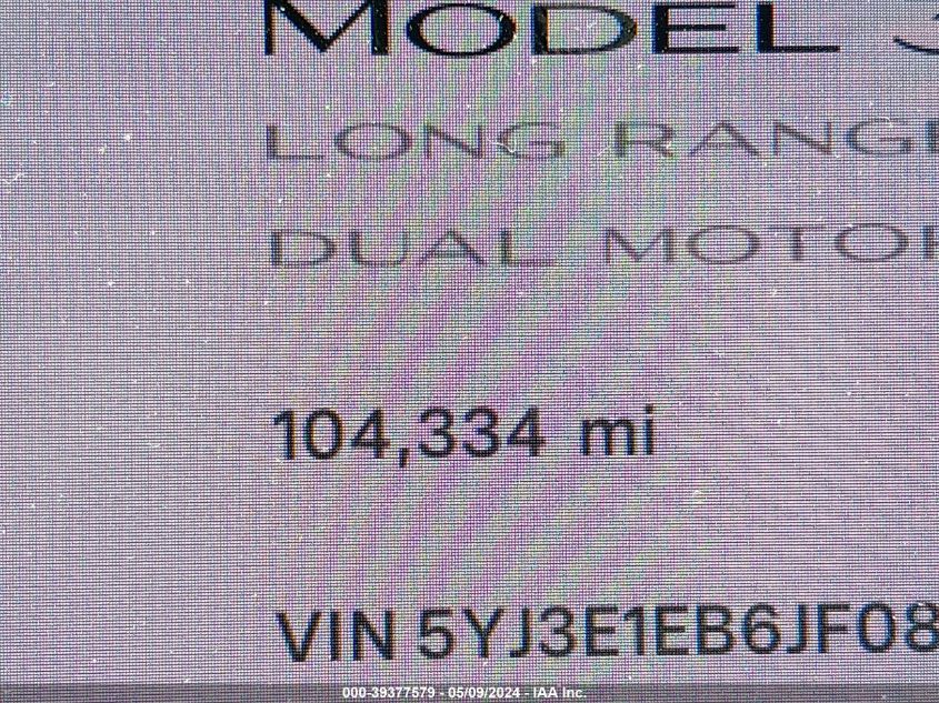 2018 Tesla Model 3 Long Range/Performance VIN: 5YJ3E1EB6JF085993 Lot: 39377579