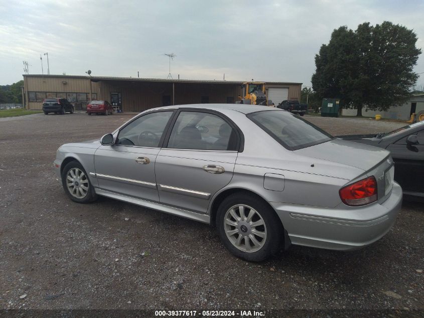 2004 Hyundai Sonata Gls/Lx VIN: KMHWF35H14A952672 Lot: 39377617