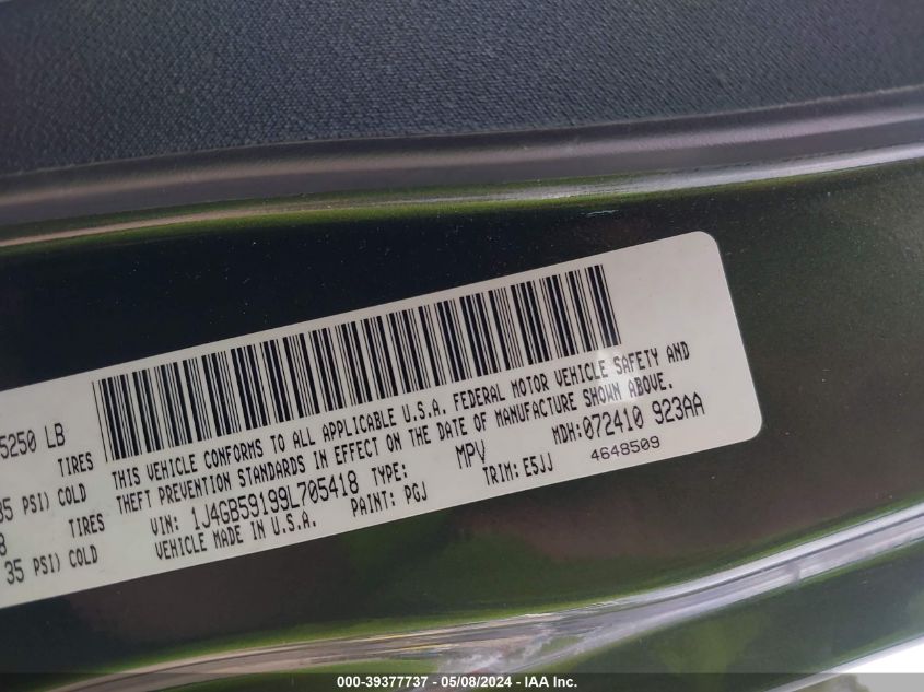 2009 Jeep Wrangler Unlimited Sahara VIN: 1J4GB59199L705418 Lot: 39377737