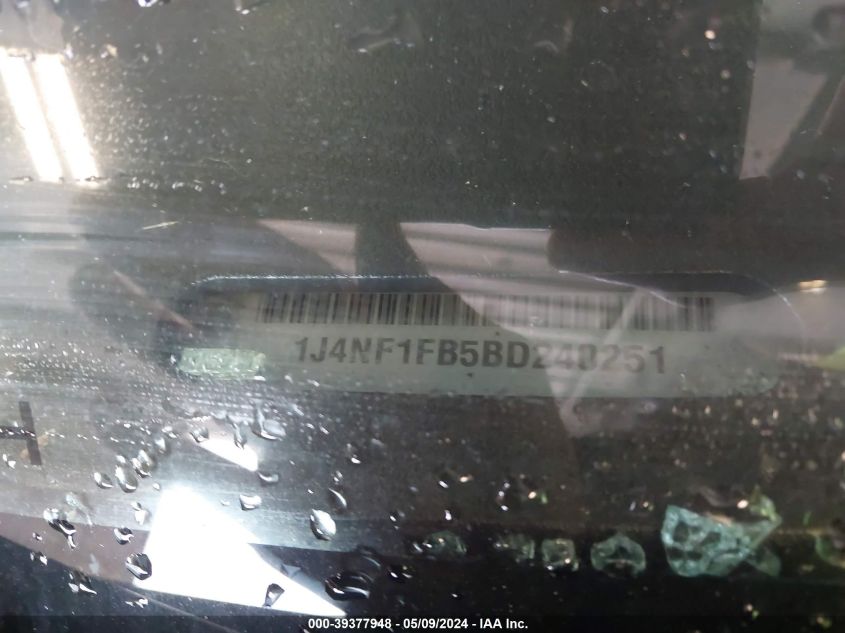 2011 Jeep Compass VIN: 1J4NF1FB5BD240251 Lot: 39377948