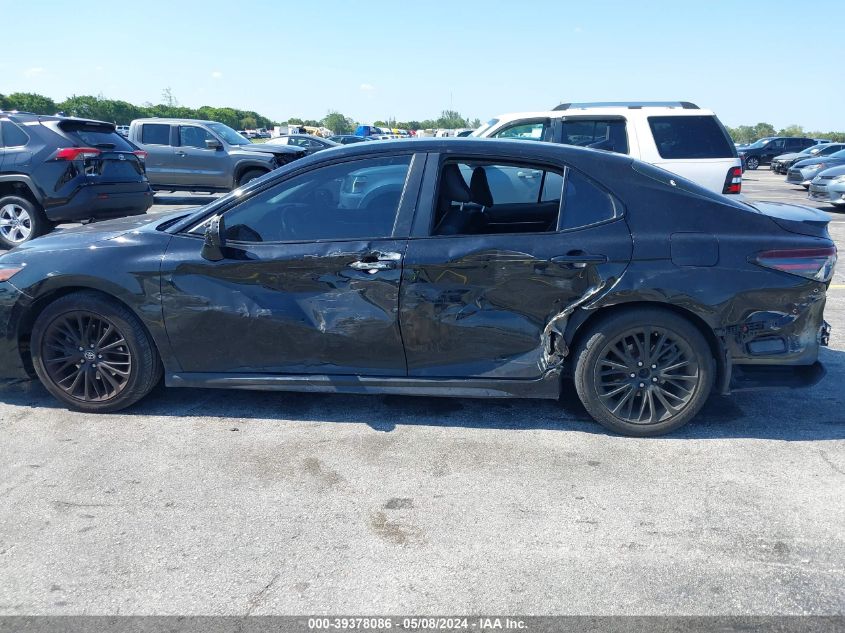 2022 Toyota Camry Se Nightshade Edition VIN: 4T1T11AK2NU040933 Lot: 39378086