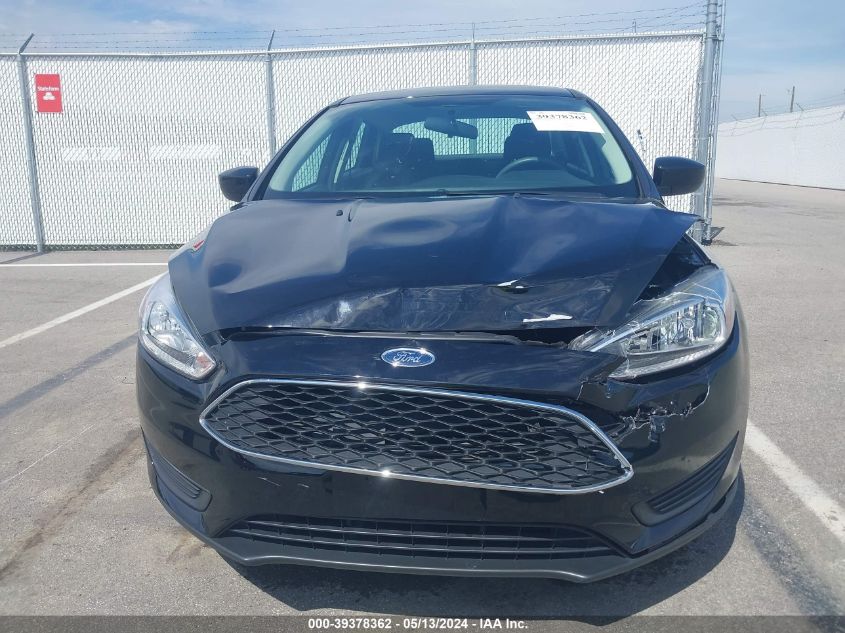 2018 Ford Focus Se VIN: 1FADP3F29JL227393 Lot: 39378362