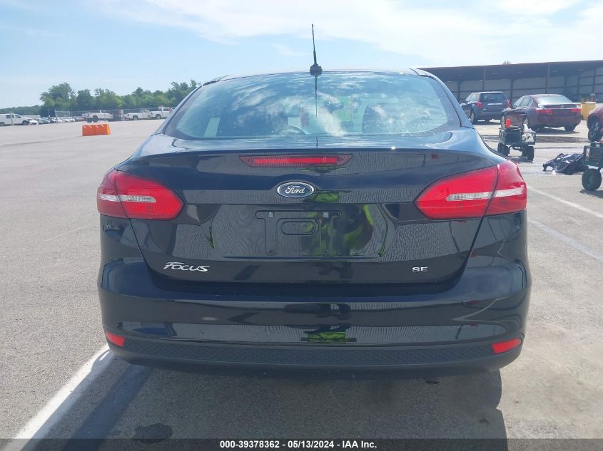 2018 Ford Focus Se VIN: 1FADP3F29JL227393 Lot: 39378362