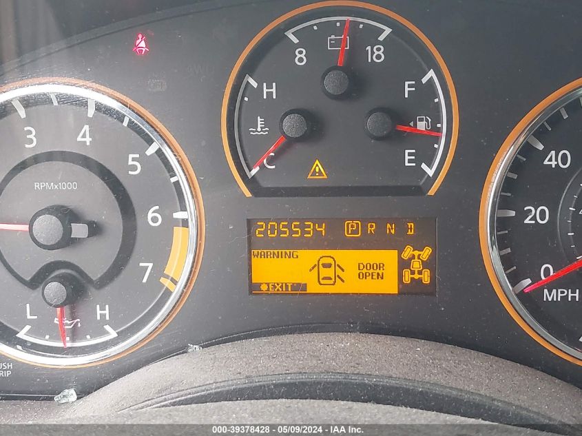 2015 Nissan Armada Platinum VIN: 5N1AA0NCXFN613707 Lot: 39378428