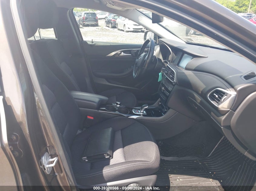 2017 Infiniti Qx30 VIN: SJKCH5CP6HA022874 Lot: 39378566