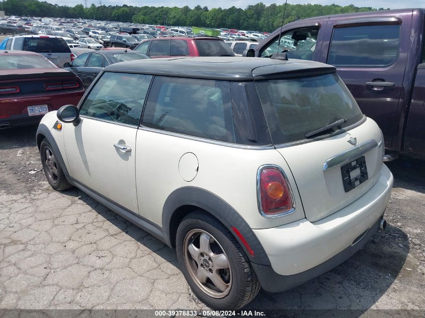 2007 Mini Cooper VIN: WMWMF33597TT58941 Lot: 39378833