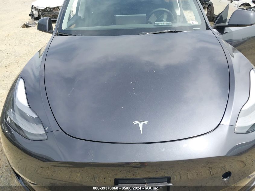 2024 Tesla Model Y Long Range Dual Motor All-Wheel Drive VIN: 7SAYGDEE8RA241345 Lot: 39378868