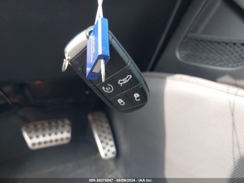 2023 Dodge Challenger R/T VIN: 2C3CDZBT2PH610960 Lot: 39378947