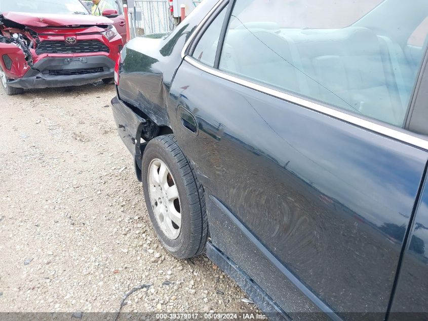 2002 Honda Accord 2.3 Ex VIN: 1HGCG56642A093623 Lot: 39379017