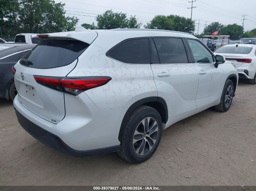 2022 Toyota Highlander Xle VIN: 5TDGZRAH3NS103169 Lot: 39379027