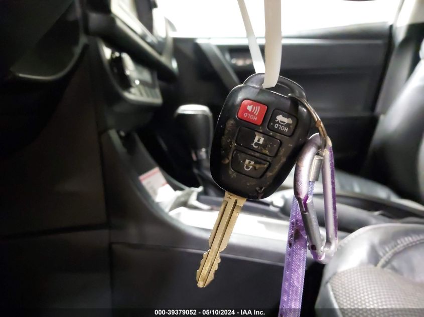 2015 Toyota Corolla S Plus VIN: 2T1BURHE9FC229938 Lot: 39379052