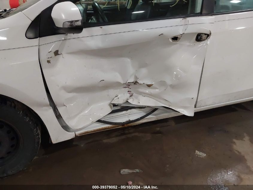 2015 Toyota Corolla S Plus VIN: 2T1BURHE9FC229938 Lot: 39379052